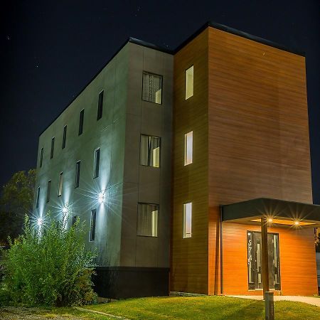 Clifton Hill Condos 4A Ниагара-Фолс Экстерьер фото